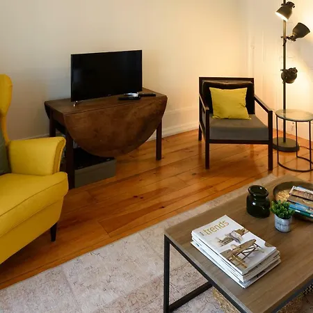 Apartamento Janelas Verdes